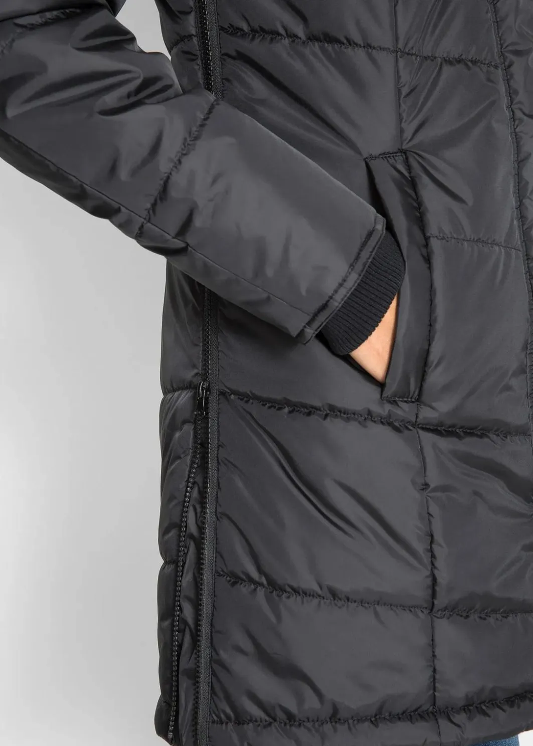 Damen bonprix Bekleidung·Hosen|Jacken & Mäntel|Long-Steppjacke, wattiert mit Kragen und Kapuze