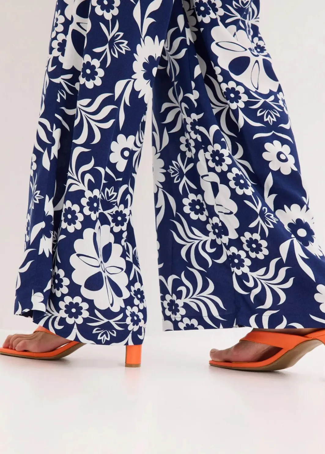 Damen bonprix Nachhaltigere Materialien|Hosen|Marlenehose aus fließender Viskose