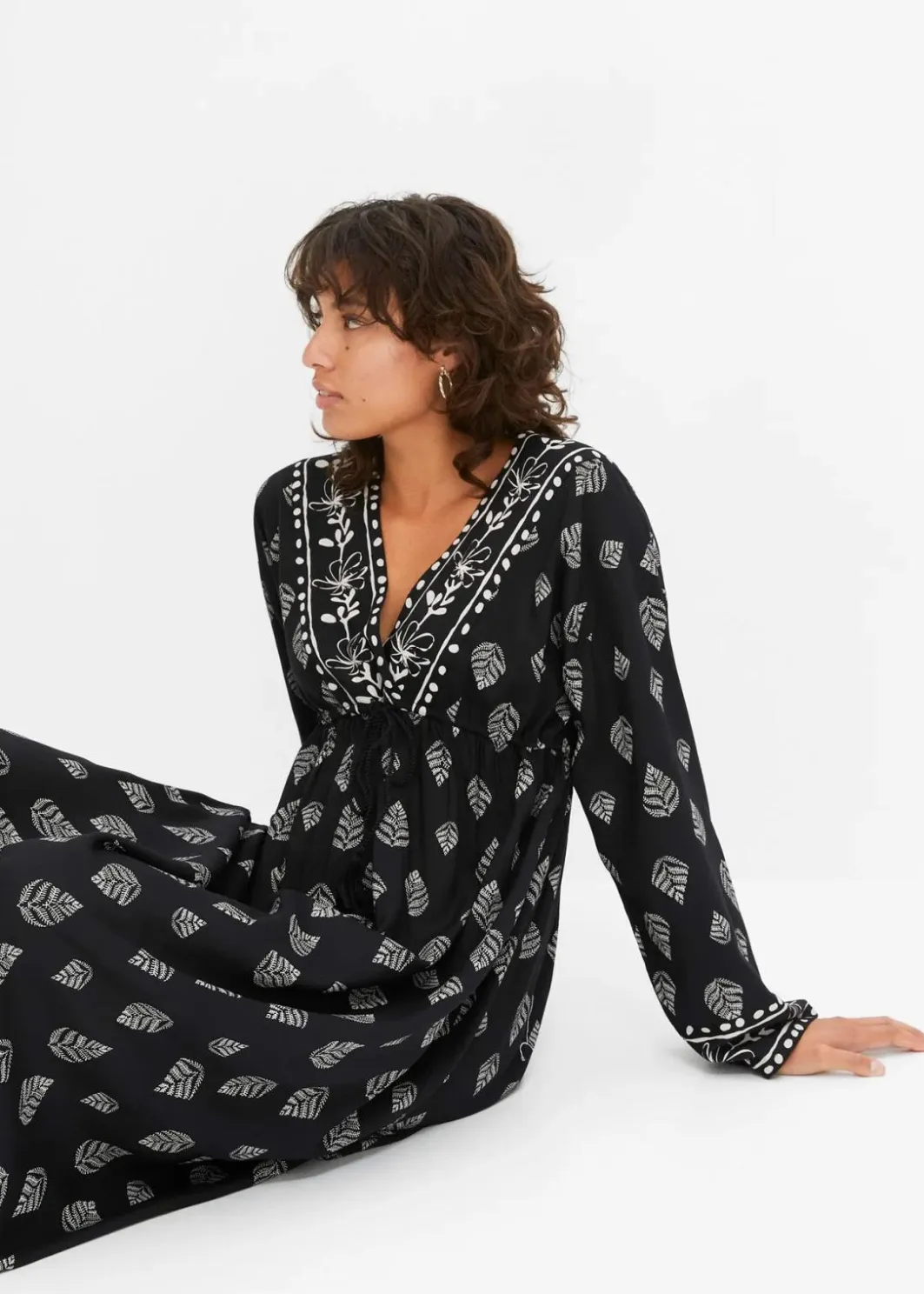 Damen bonprix Kleider|Nachhaltigere Materialien|Maxi Webkleid aus Viskose