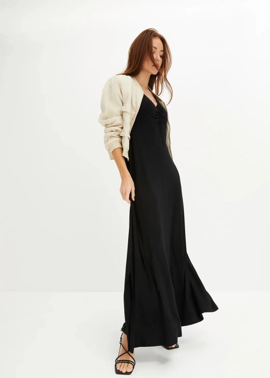 New Maxikleid aus Viskose-Mix Damen Bekleidung·Pullover & Strickjacken|Nachhaltigere Materialien