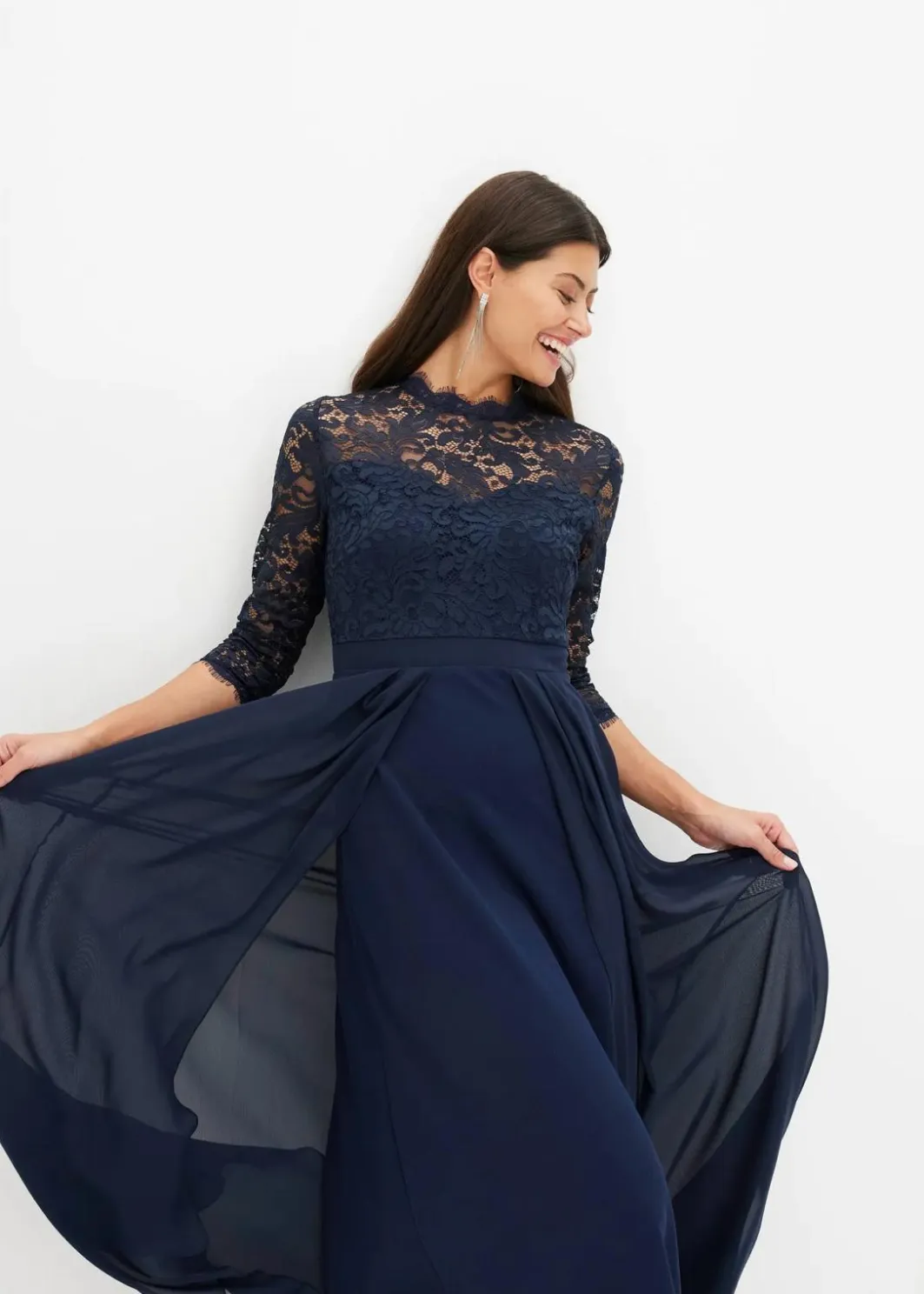 Discount Maxikleid mit Spitze Damen Bekleidung·Pullover & Strickjacken|Festliche Mode