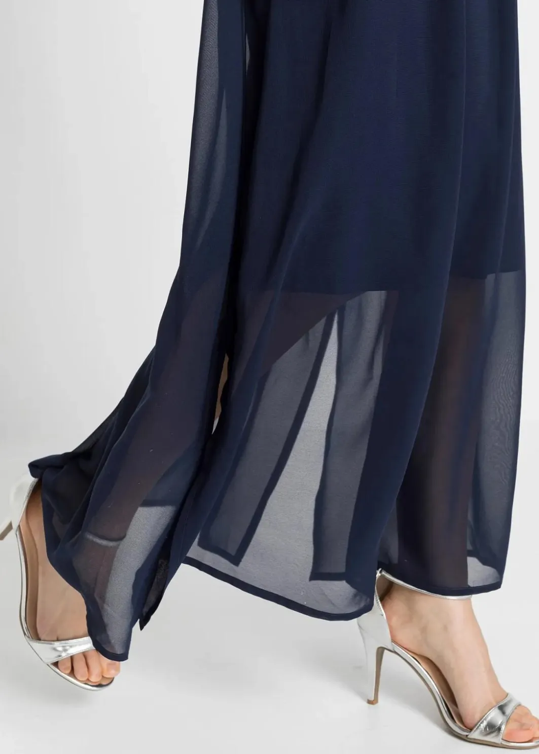 Damen bonprix Festliche Mode|Nachhaltigere Materialien|Maxikleid mit Strassstein-Applikation