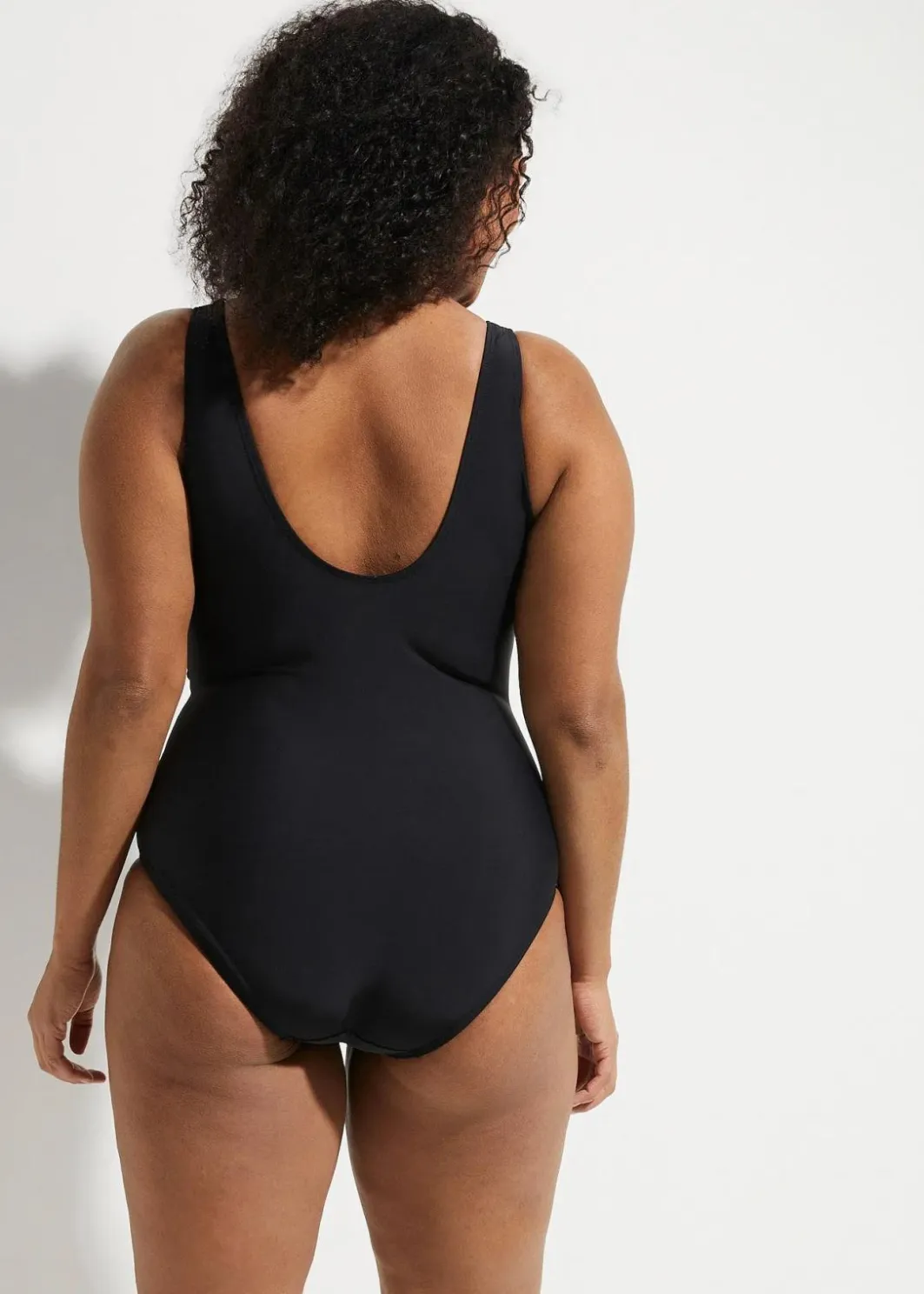 Damen bonprix Nachhaltigere Materialien|Shapewear|Medium Shape-Badeanzug mit Raffung