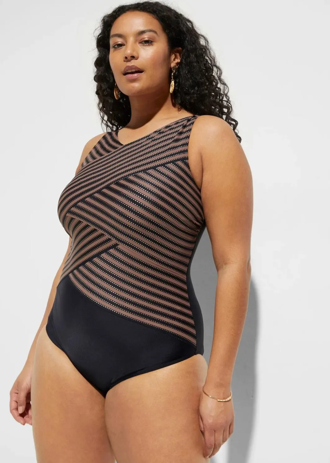 Damen bonprix Nachhaltigere Materialien|Shapewear|Medium Shape-Badeanzug mit Wickeloptik