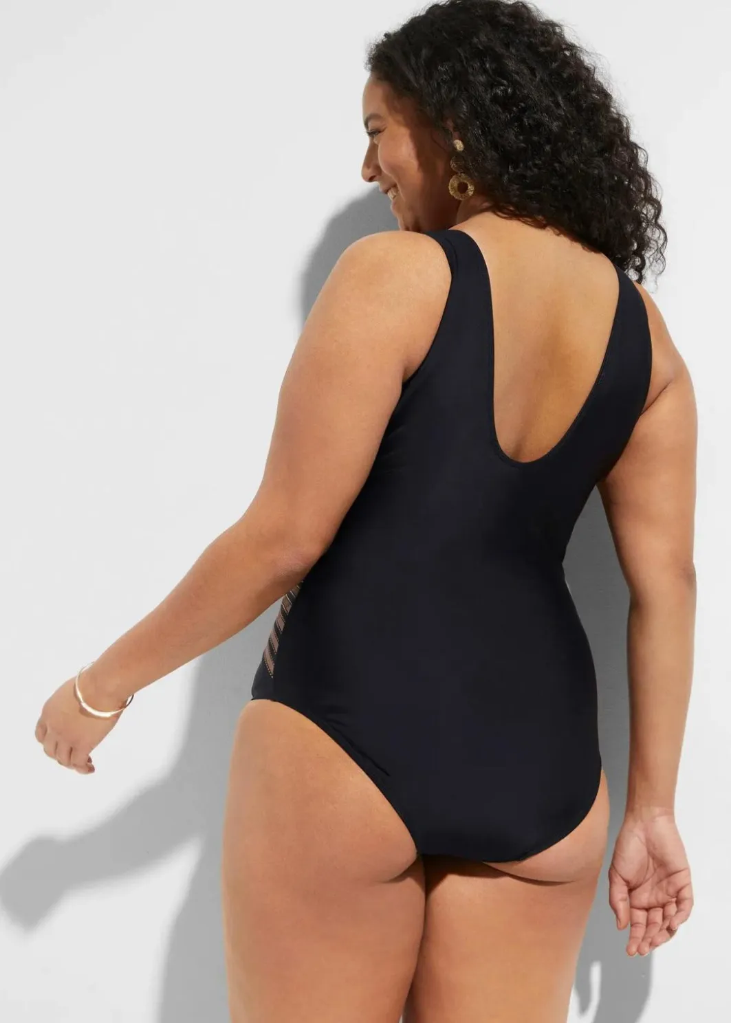 Damen bonprix Nachhaltigere Materialien|Shapewear|Medium Shape-Badeanzug mit Wickeloptik