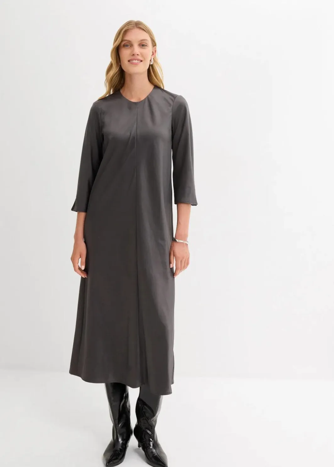 Damen bonprix Bekleidung·Pullover & Strickjacken|Kleider|Midikleid aus glänzendem Satin