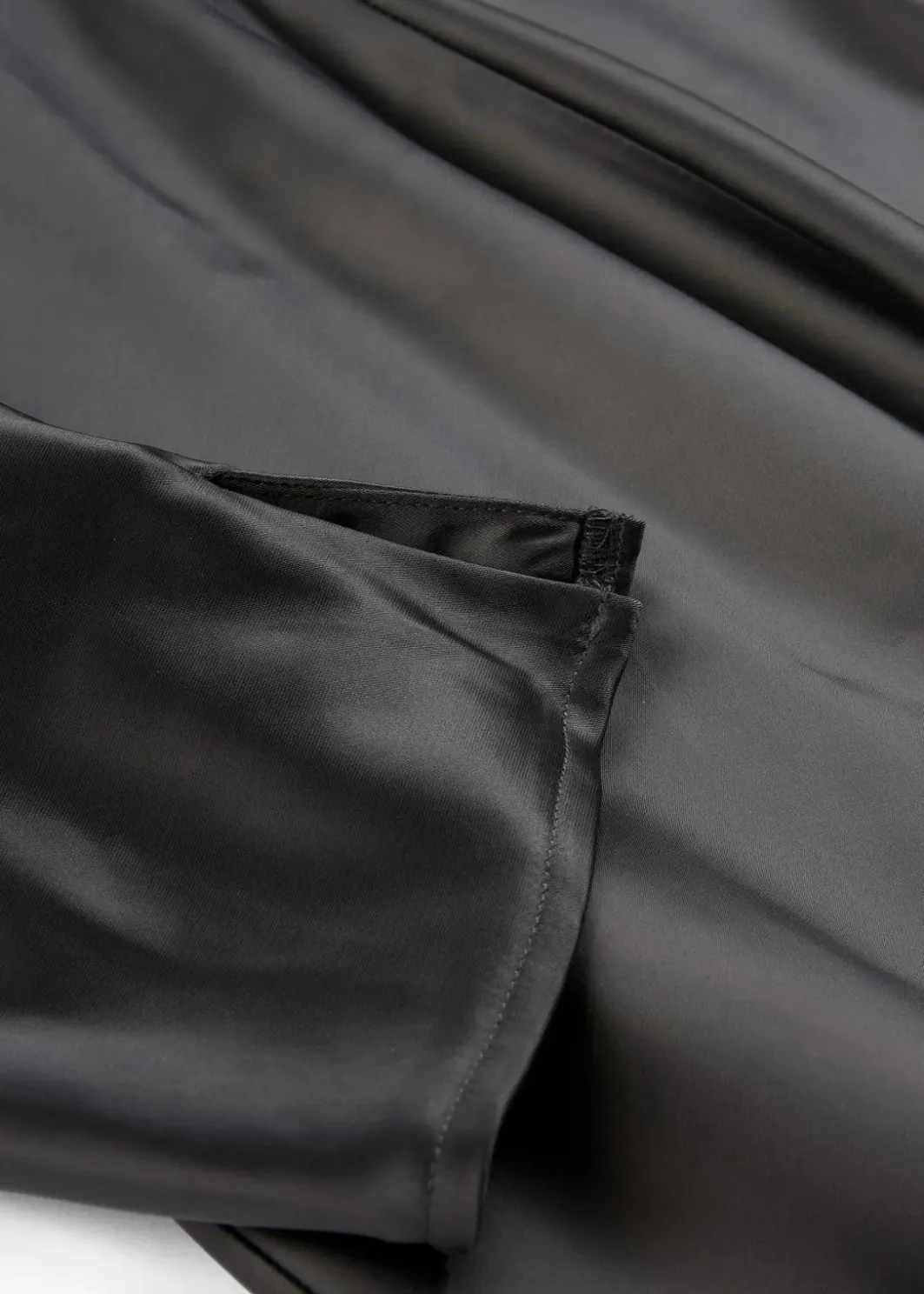 Damen bonprix Bekleidung·Pullover & Strickjacken|Kleider|Midikleid aus glänzendem Satin