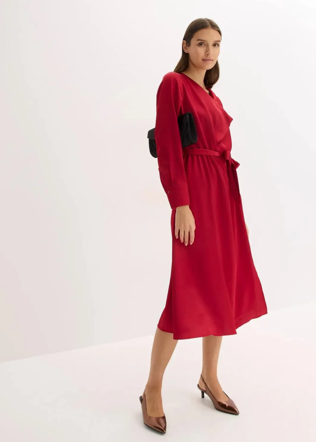 New Midikleid aus glänzendem Satin Damen Nachhaltigere Materialien|Kleider