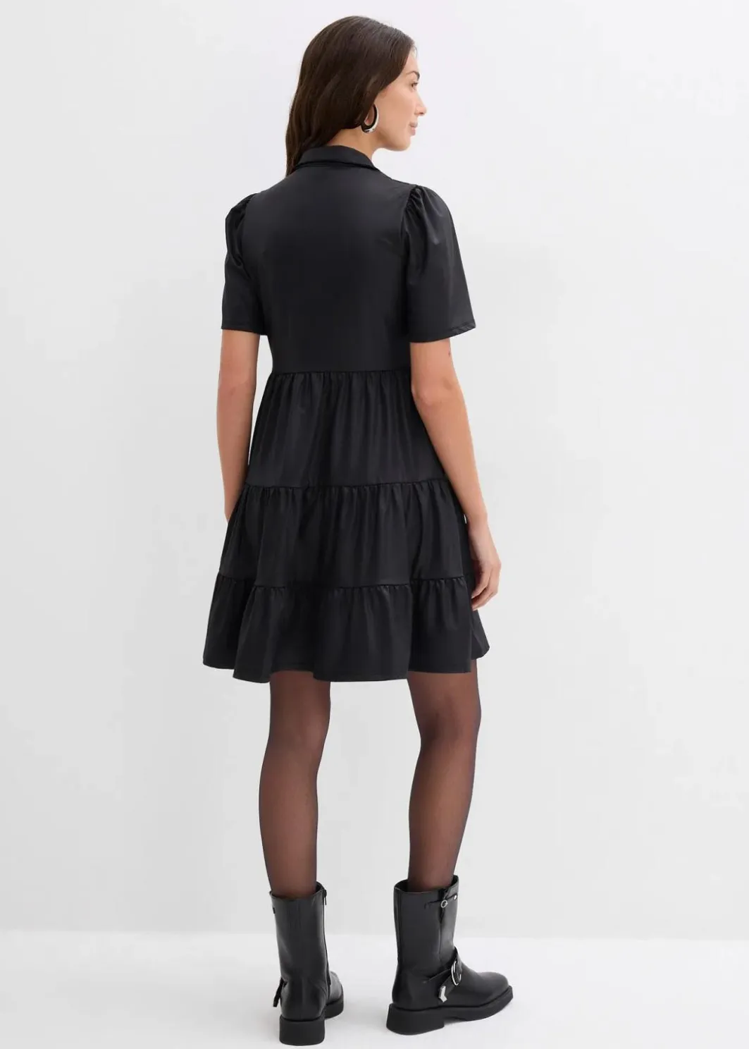 Damen bonprix Bekleidung·Pullover & Strickjacken|Kleider|Minikleid aus glänzendem Material