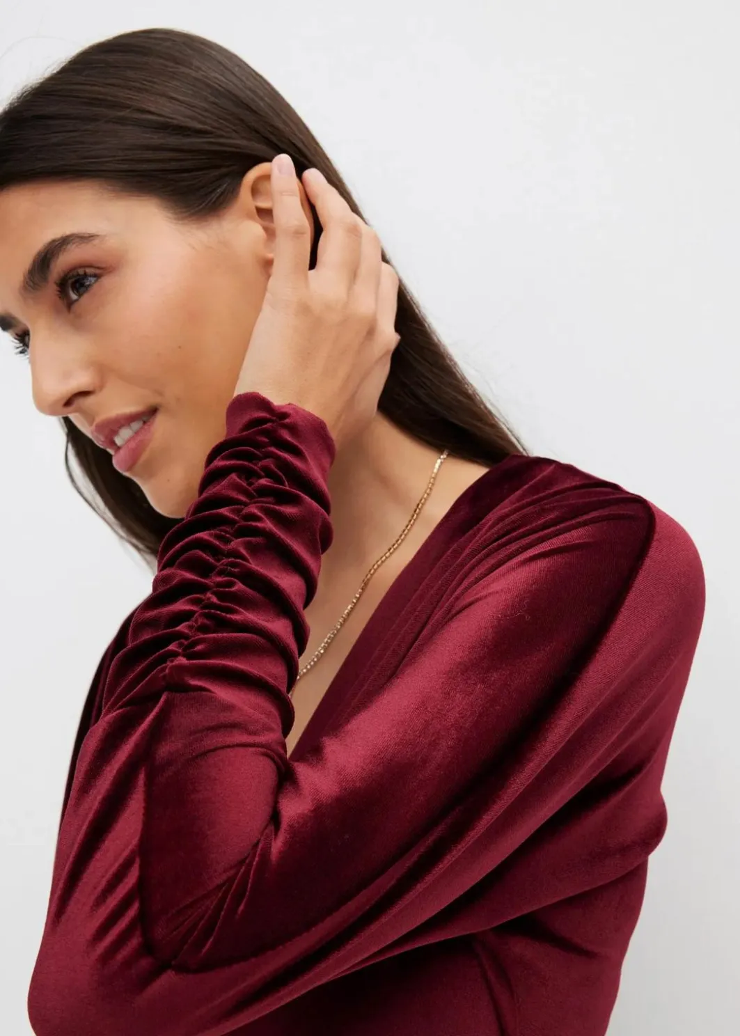 Clearance Minikleid aus softem Samt Damen Bekleidung·Pullover & Strickjacken|Kleider