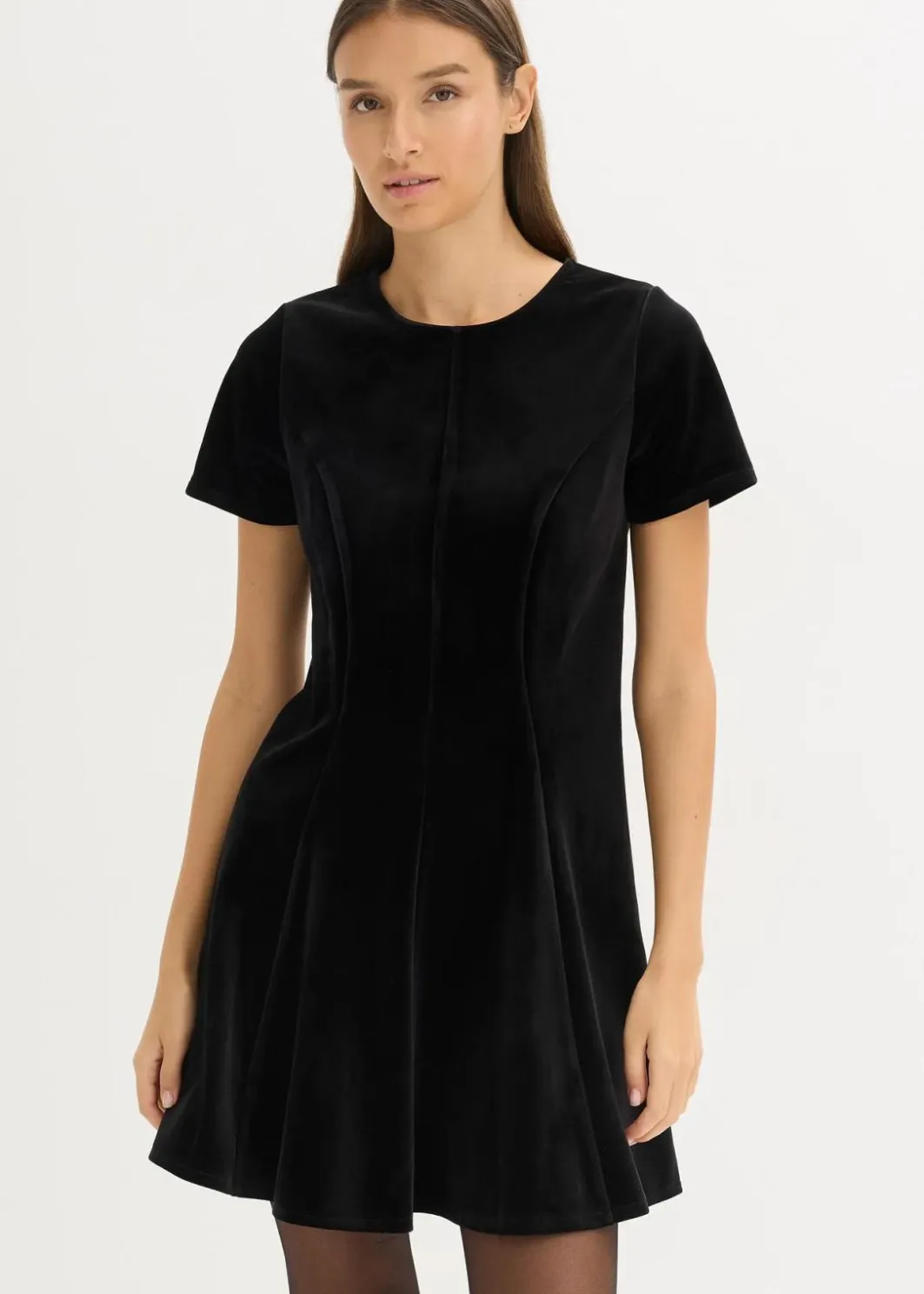 Damen bonprix Bekleidung·Pullover & Strickjacken|Kleider|Minikleid aus softem Samt