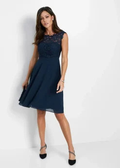 Hot Minikleid mit Spitze Damen Bekleidung·Pullover & Strickjacken|Festliche Mode