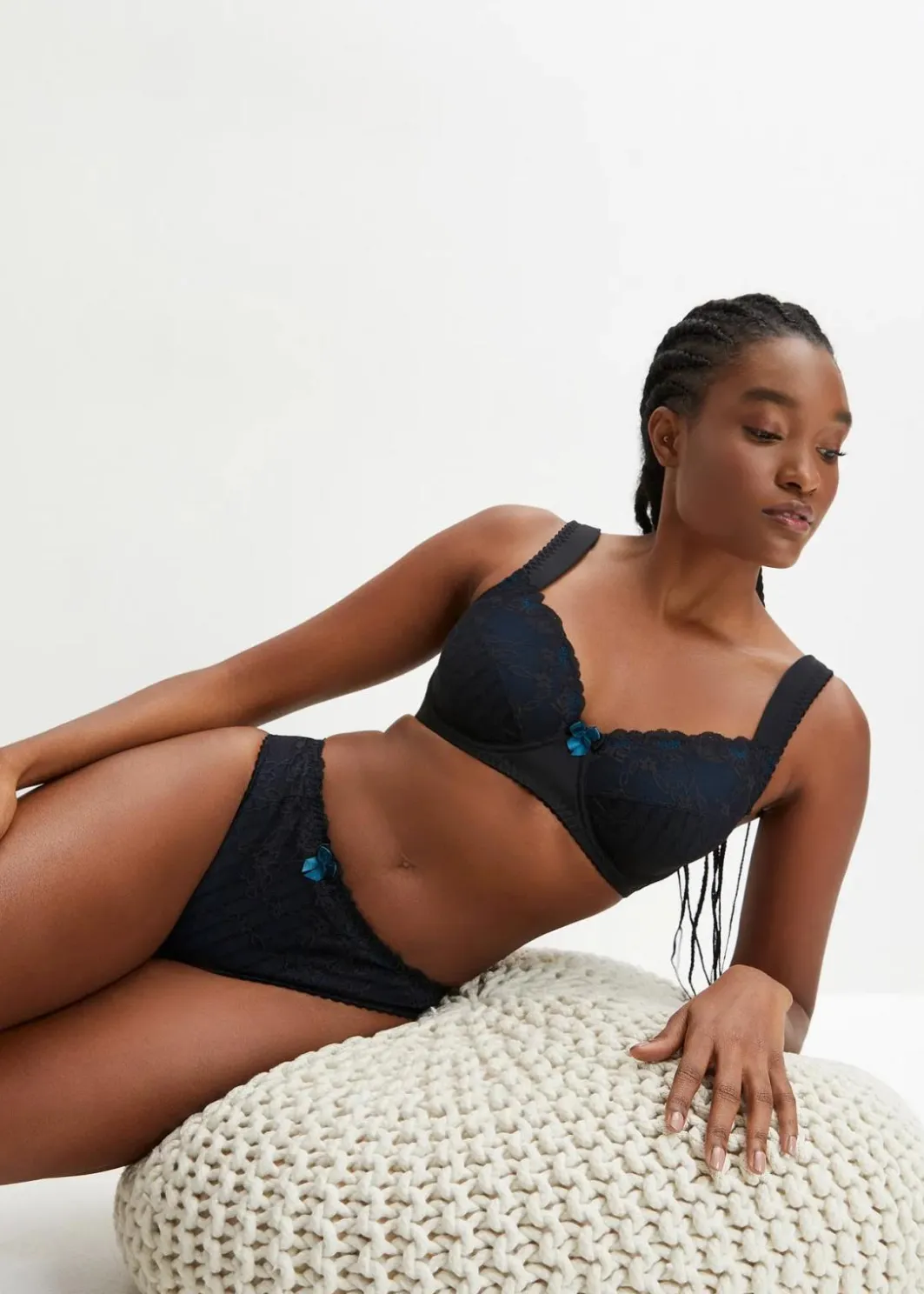 Damen bonprix Wäsche·Dessous|Wäsche·Große Cups D-H|Minimizer-BH mit gepolsterten Trägern