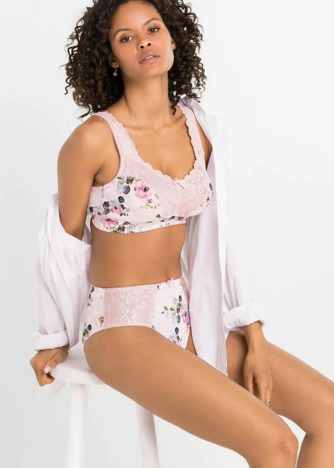 Damen bonprix Wäsche·Dessous|Wäsche·Große Cups D-H|Minimizer-BH ohne Bügel mit gepolsterten Trägern