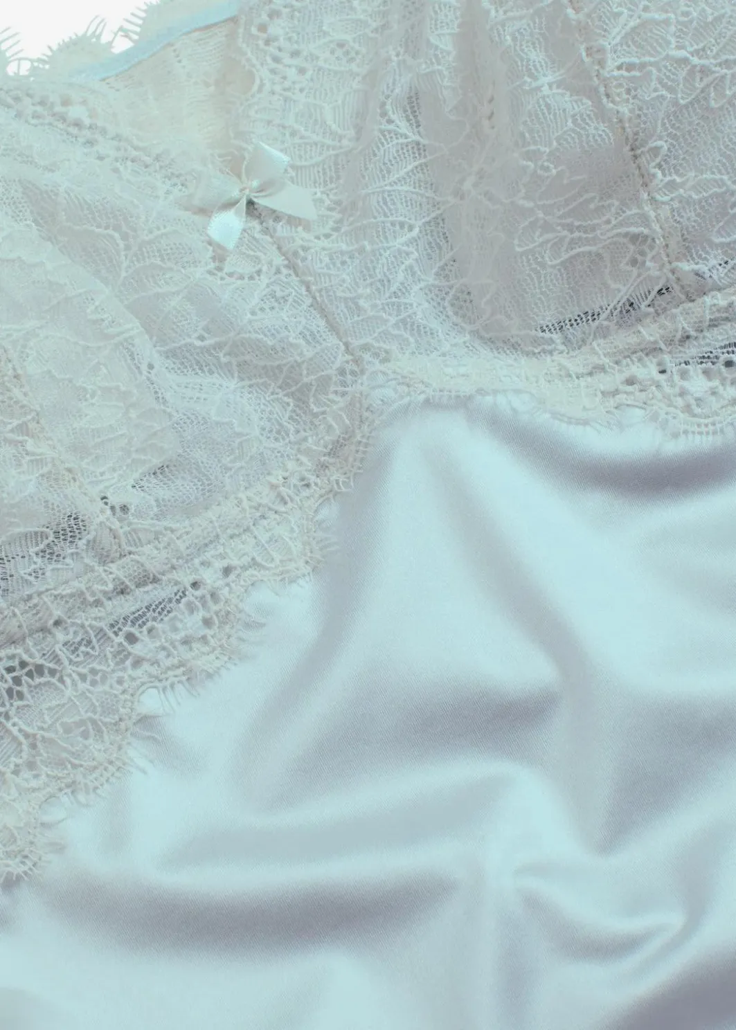 Negligé mit glänzendem Material Damen Wäsche·Corsagen & Negligés|Wäsche·Dessous