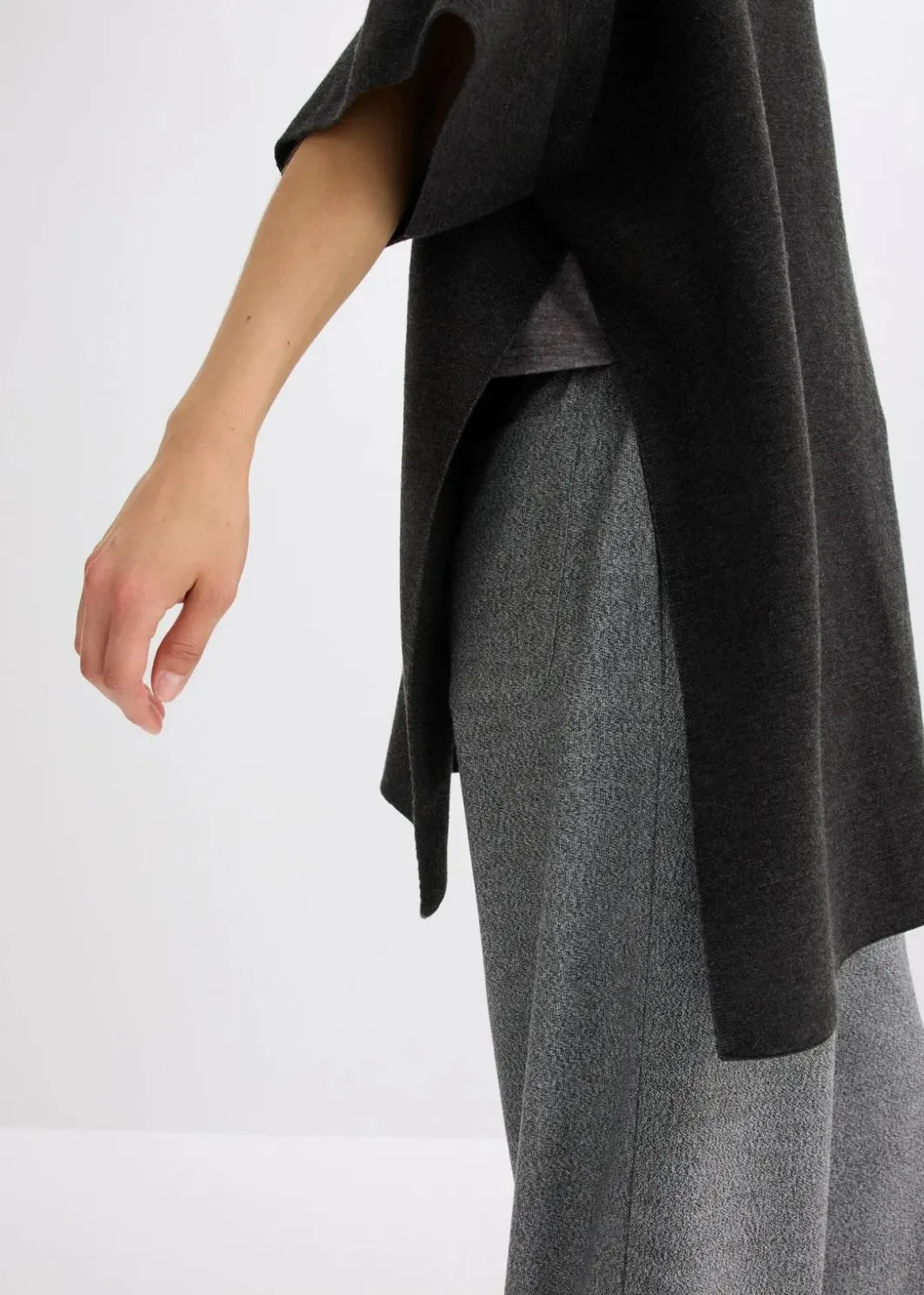 Damen bonprix Jacken & Mäntel|Bekleidung·Hosen|Oversize Strick-Cape