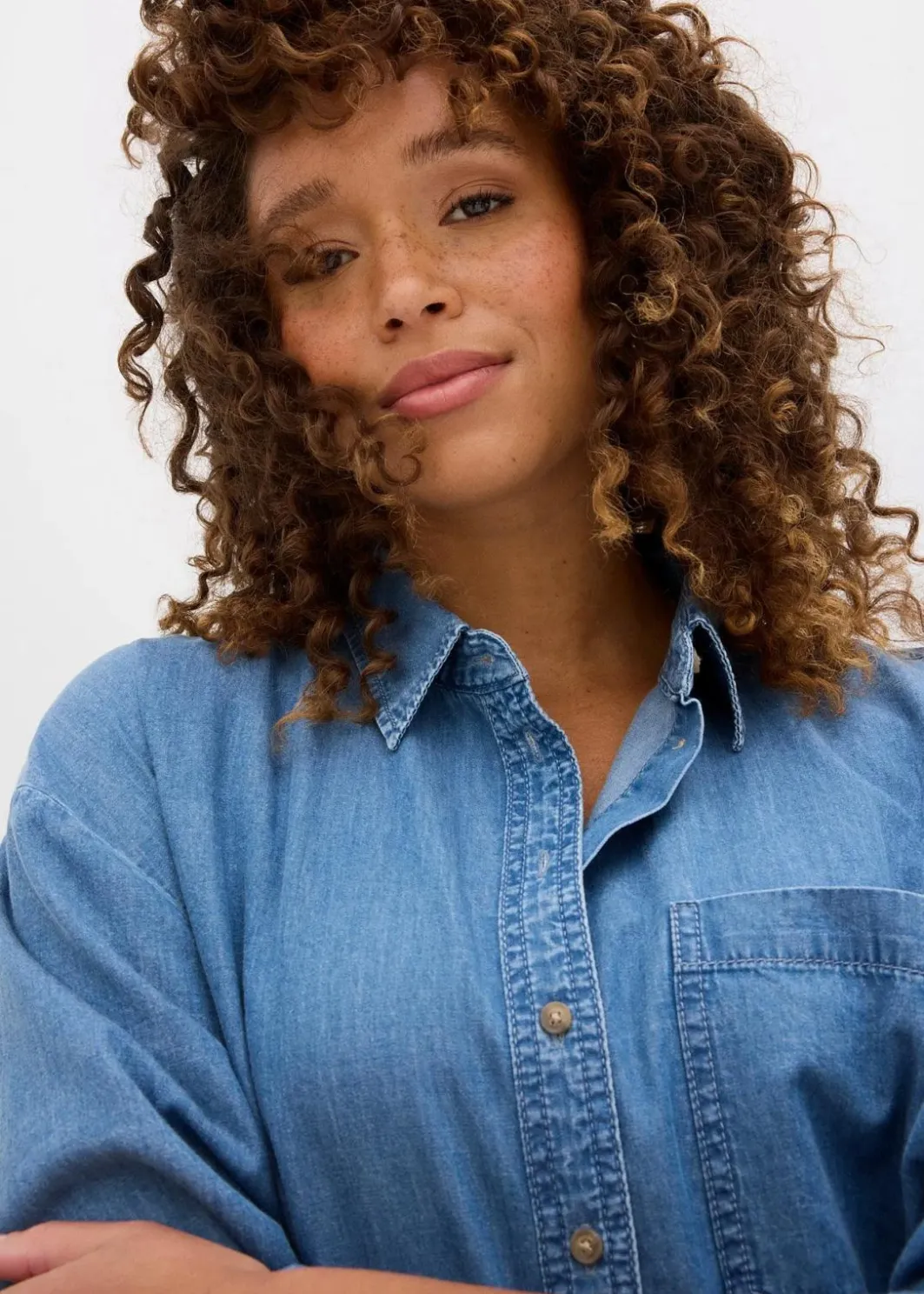 Damen bonprix Blusen & Tuniken|Nachhaltigere Materialien|Oversized Jeanshemd aus Bio-Baumwolle
