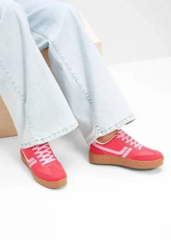 Hot Plateau-Sneaker im Retrolook Damen Sneaker