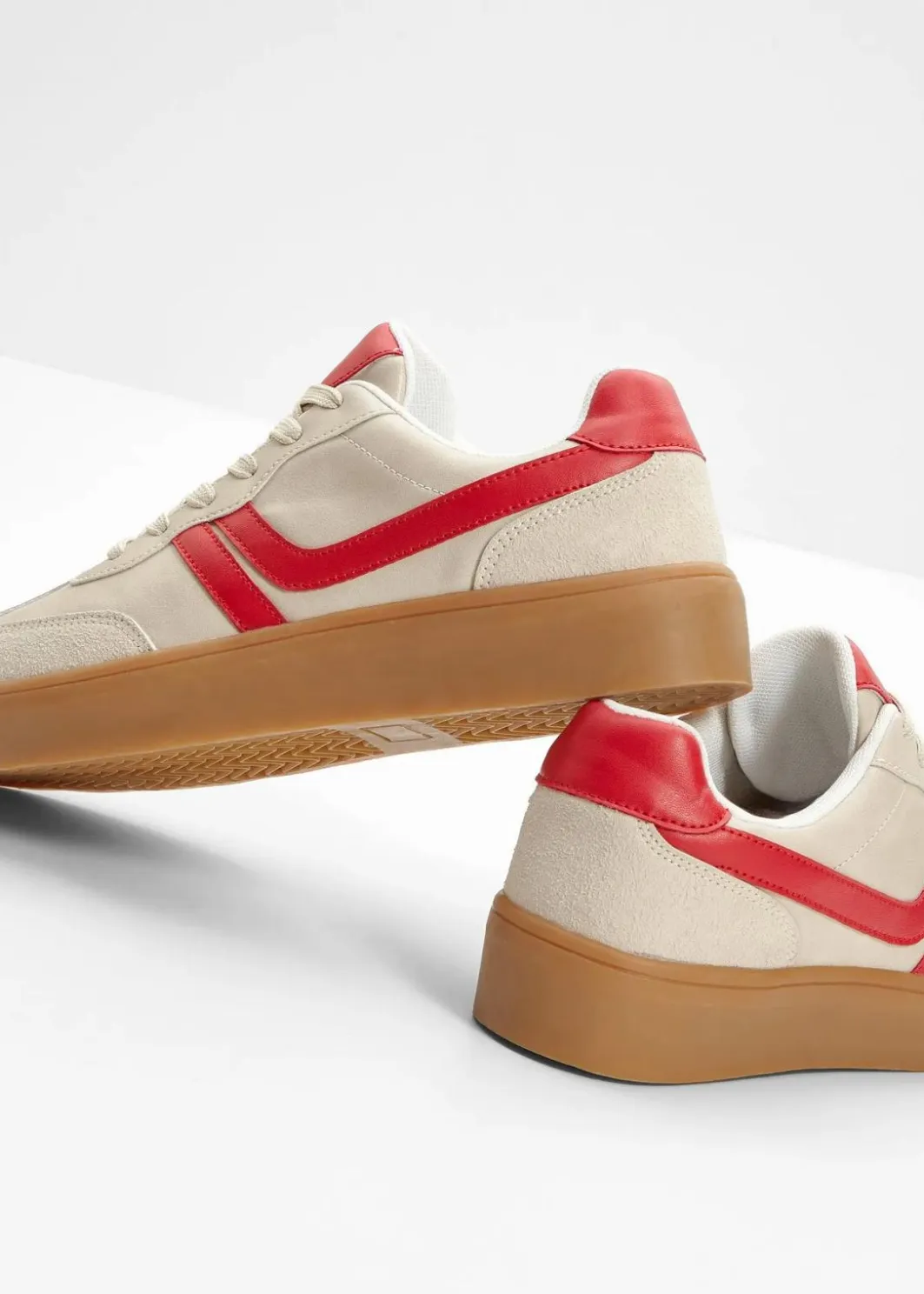 Outlet Plateau-Sneaker im Retrolook Damen Sneaker