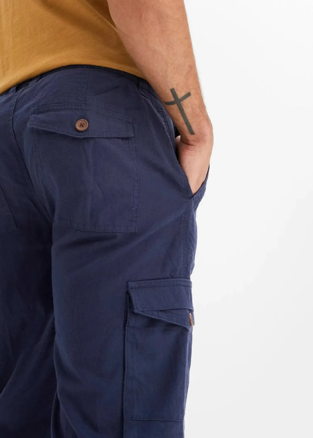 Regular Fit Cargo-Long-Bermuda aus luftigem Leinen-Mix Herren Große Größen|Shorts