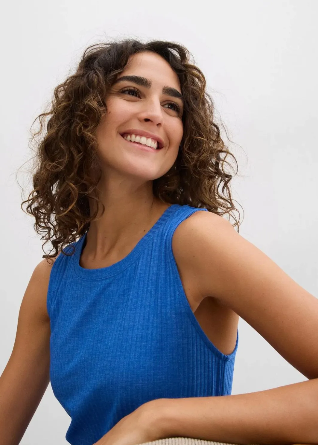 Damen bonprix Nachhaltigere Materialien|Kleider|Rippkleid mit seitlichen Schlitzen aus Viskose-Mix