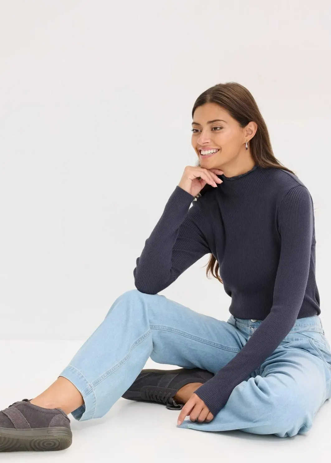 Ripp-Pullover aus fließendem Viskose-Mix Damen Bekleidung·Umstandsmode|Strickmode