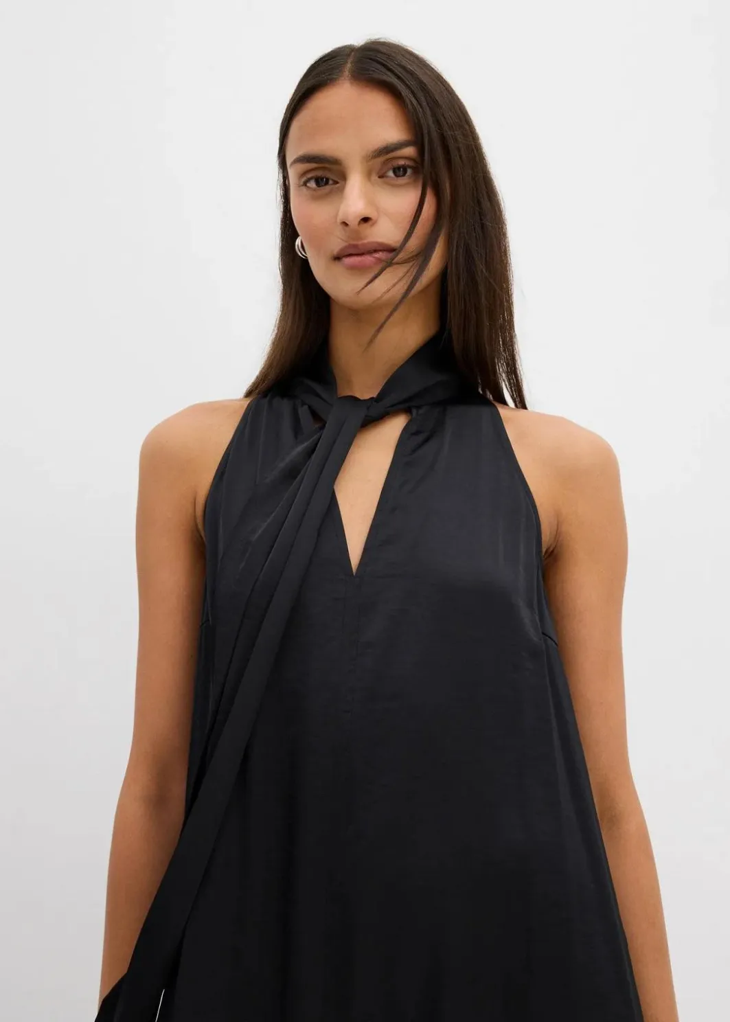 Damen bonprix Kleider|Bekleidung·Pullover & Strickjacken|Satin Midikleid aus Viskose-Mix