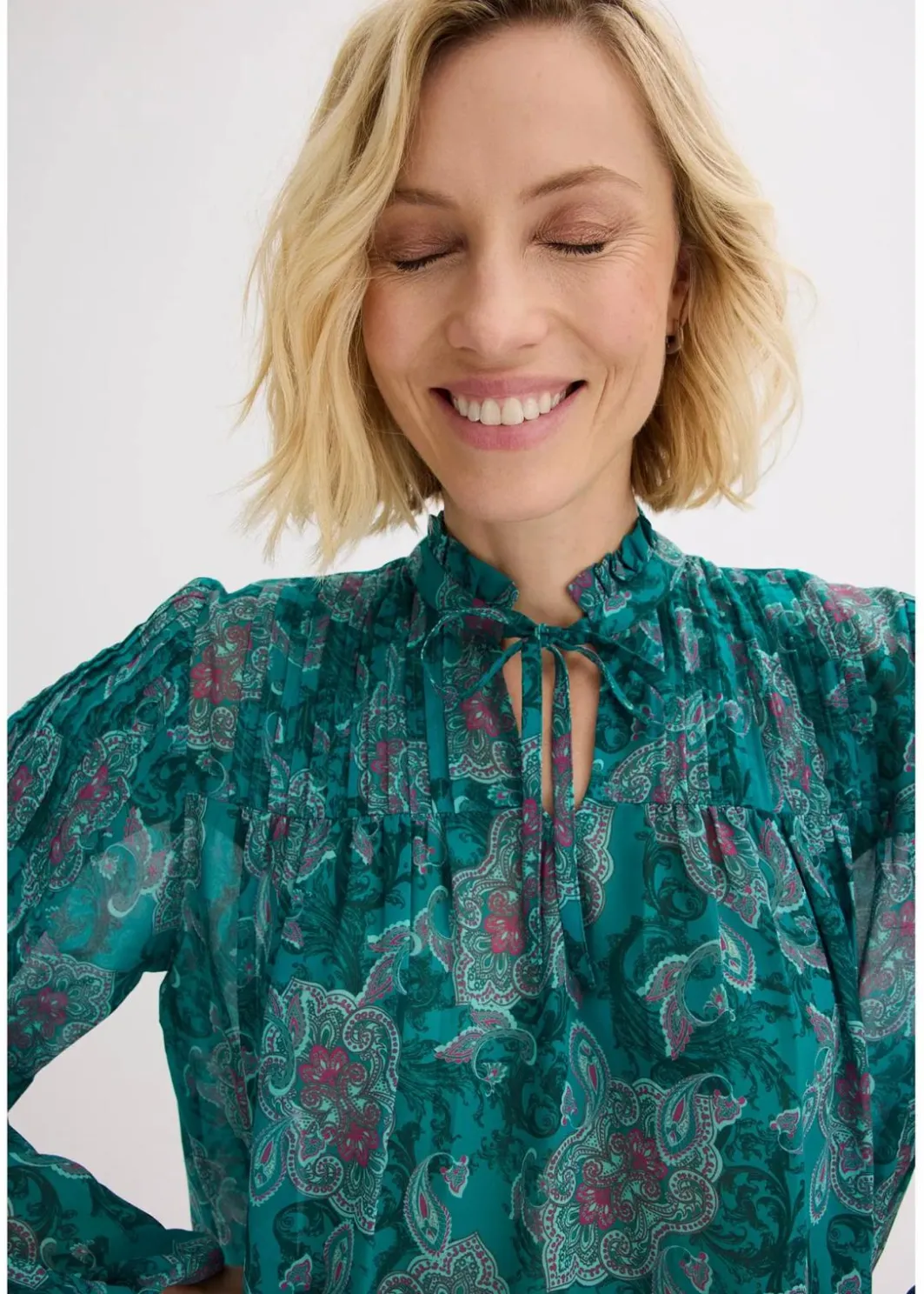 Damen bonprix Bekleidung·Jacken & Mäntel|Blusen & Tuniken|Satin Tunika mit Biesen