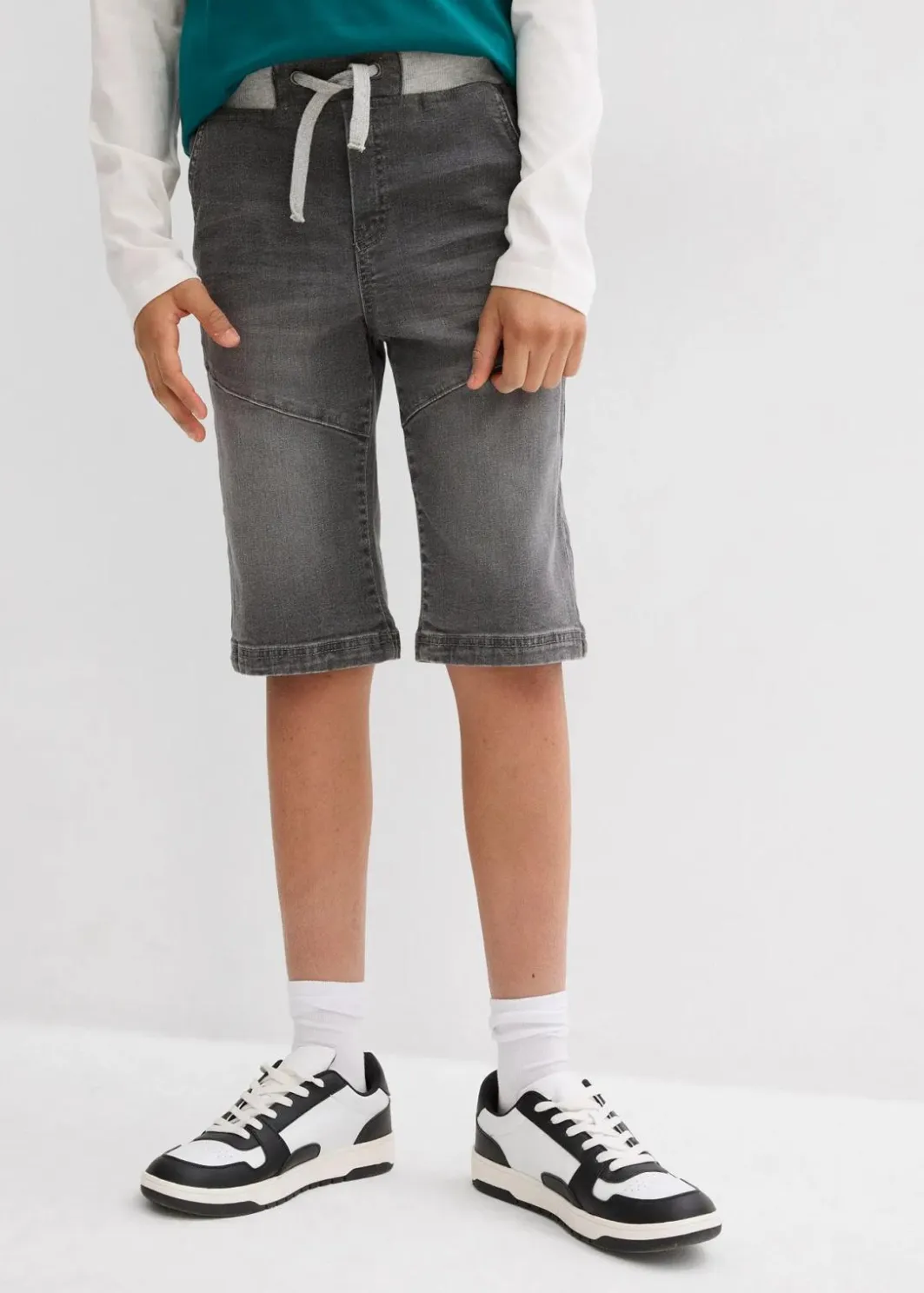 Schlupf-Stretch-Jeans-Bermuda, Regular Fit Kinder Jungen 9-16 Jahre·Shorts|Jungen 9-16 Jahre·Jeans