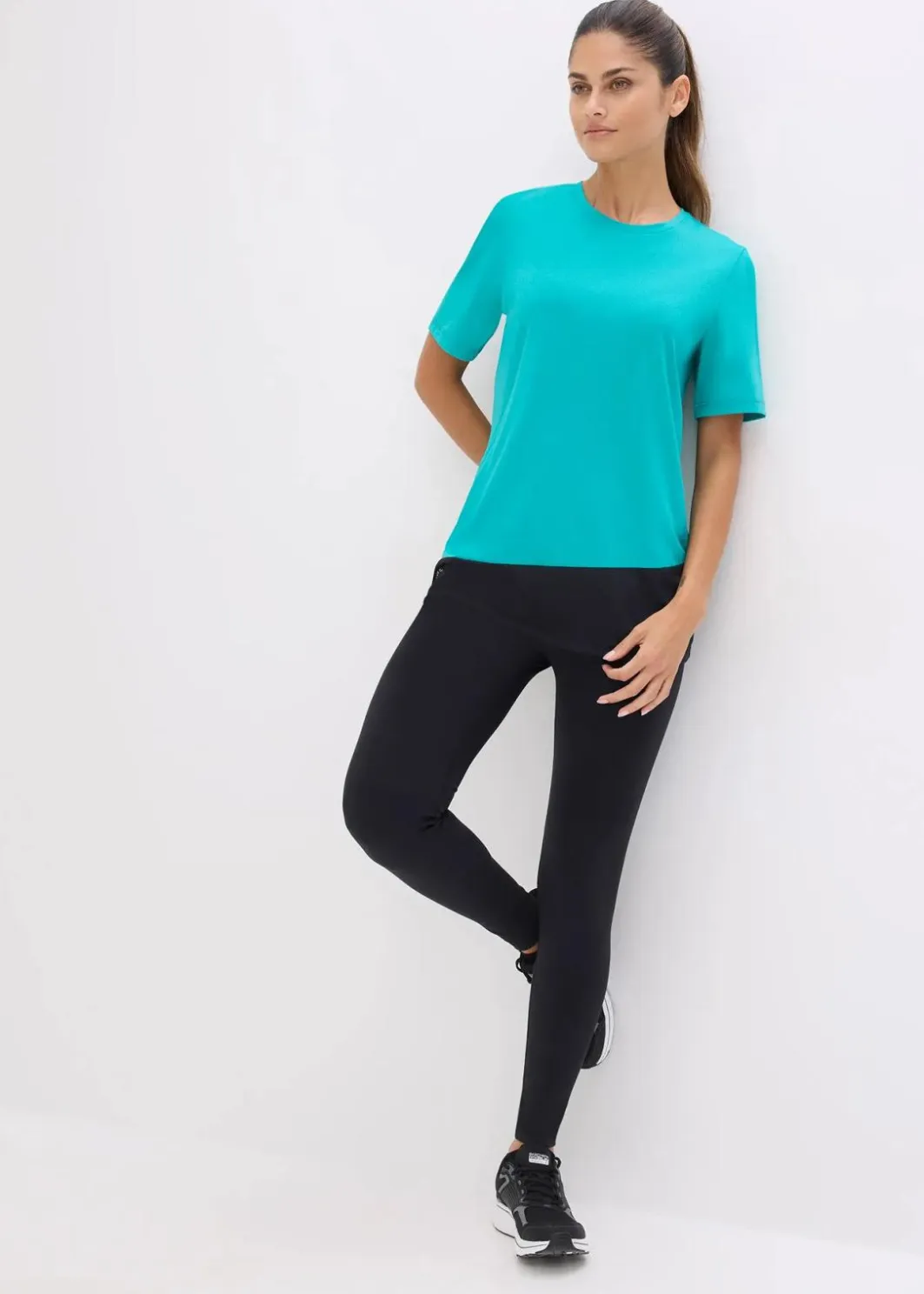 Clearance Shaping-Sport-Leggings aus stabilem Baumwollgrifff Damen Bekleidung·Sweat|Bekleidung·Kleider