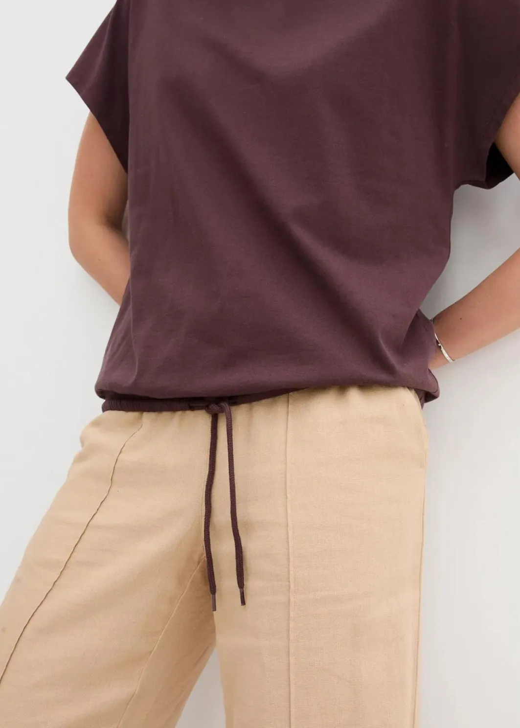 Damen bonprix Shirts & Tops|Shirt mit Bindedetail am Saum aus Baumwolle-Viskose-Mix
