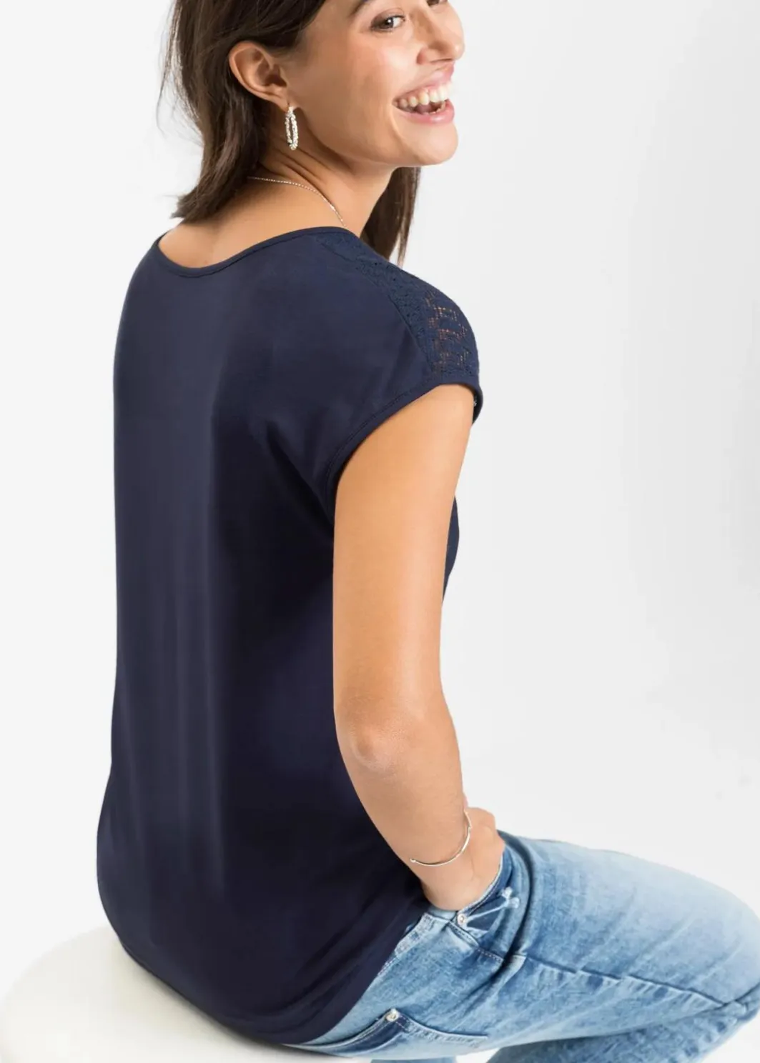 Damen bonprix Shirts & Tops|Nachhaltigere Materialien|Shirt mit Spitzeneinsatz