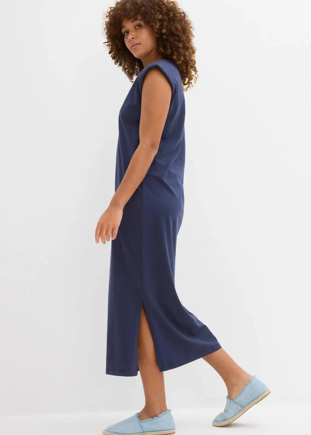 Damen bonprix Nachhaltigere Materialien|Kleider|Shirtkleid mit Schulterpolstern aus reiner Bio-Baumwolle