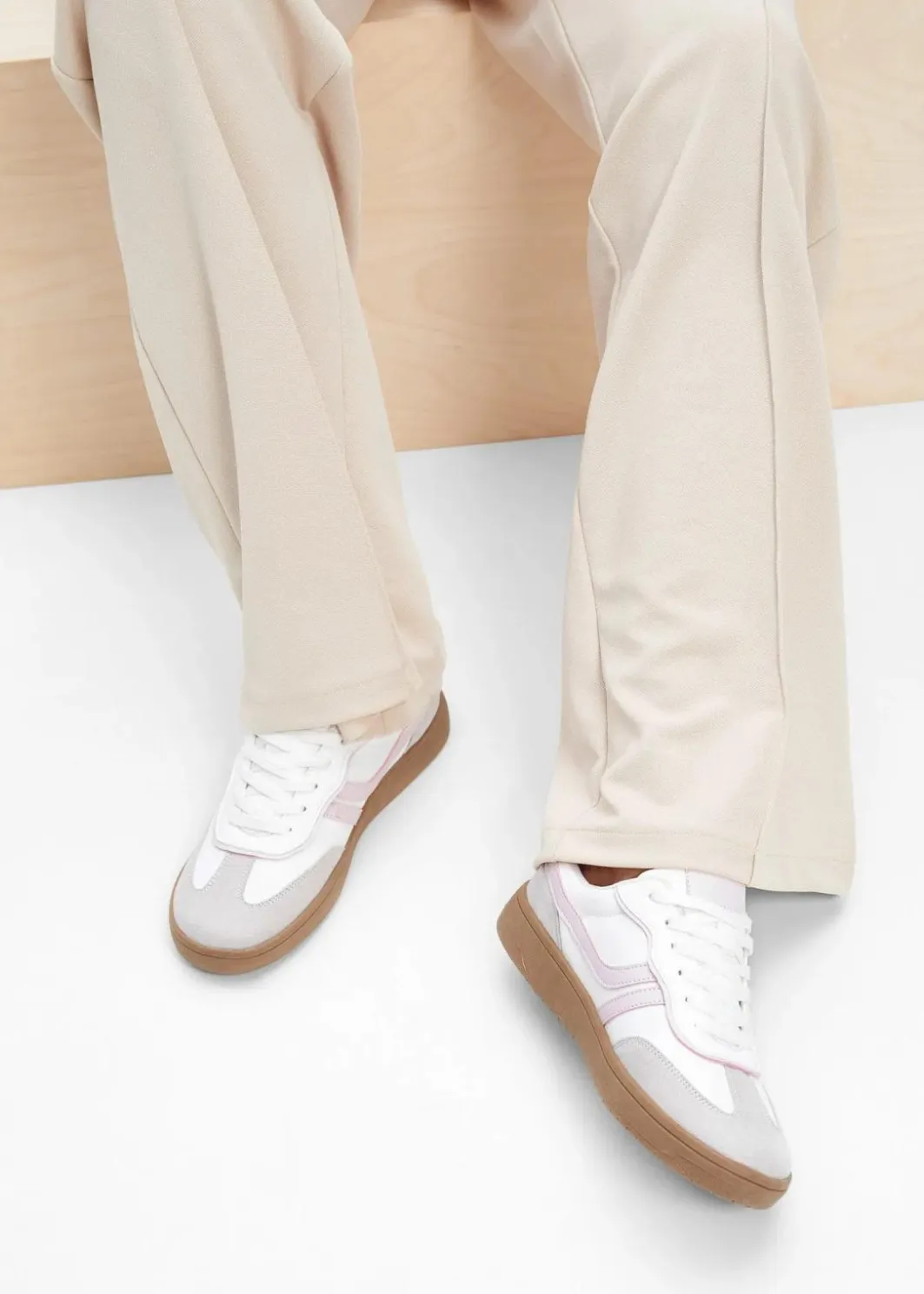Sale Sneaker im Retrolook Damen Sneaker