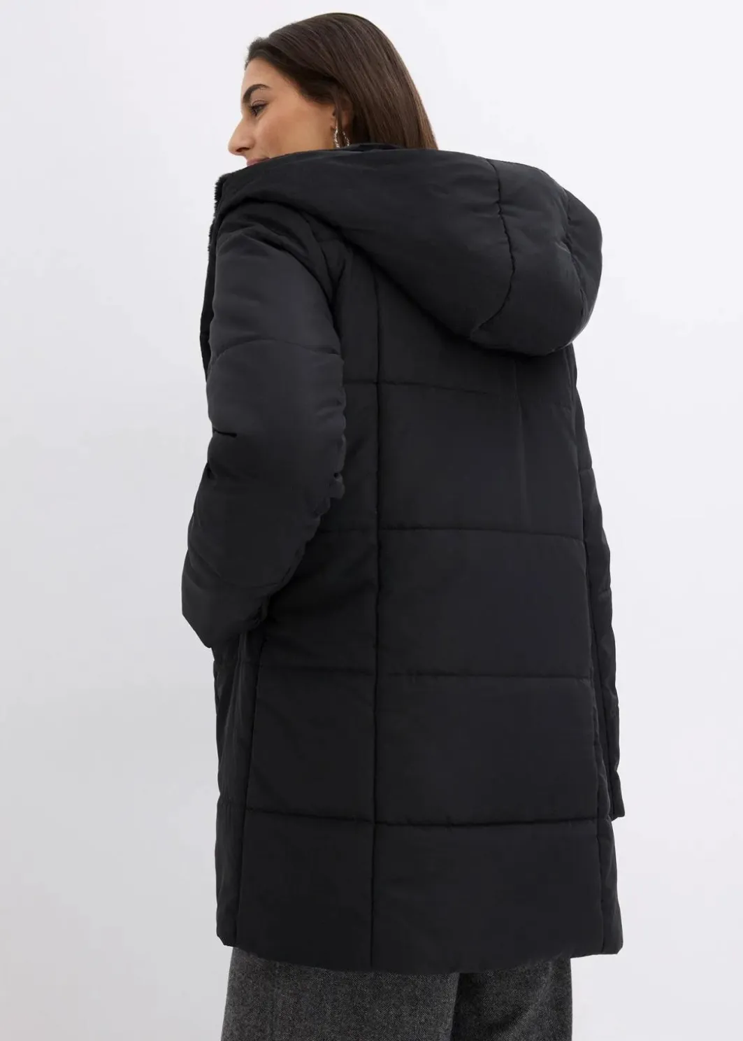 Damen bonprix Bekleidung·Hosen|Nachhaltigere Materialien|Steppjacke mit Fellimitatbesatz