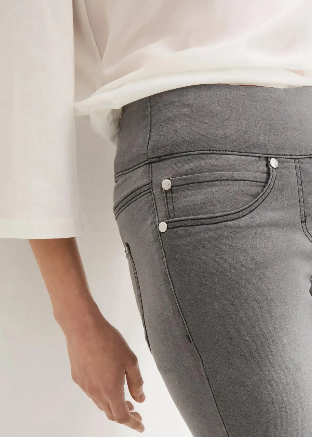 Damen bonprix Kurzgrößen|Bekleidung·Shirts & Tops|Straight-Jeans Mid Waist, Super Stretch mit Bequembund