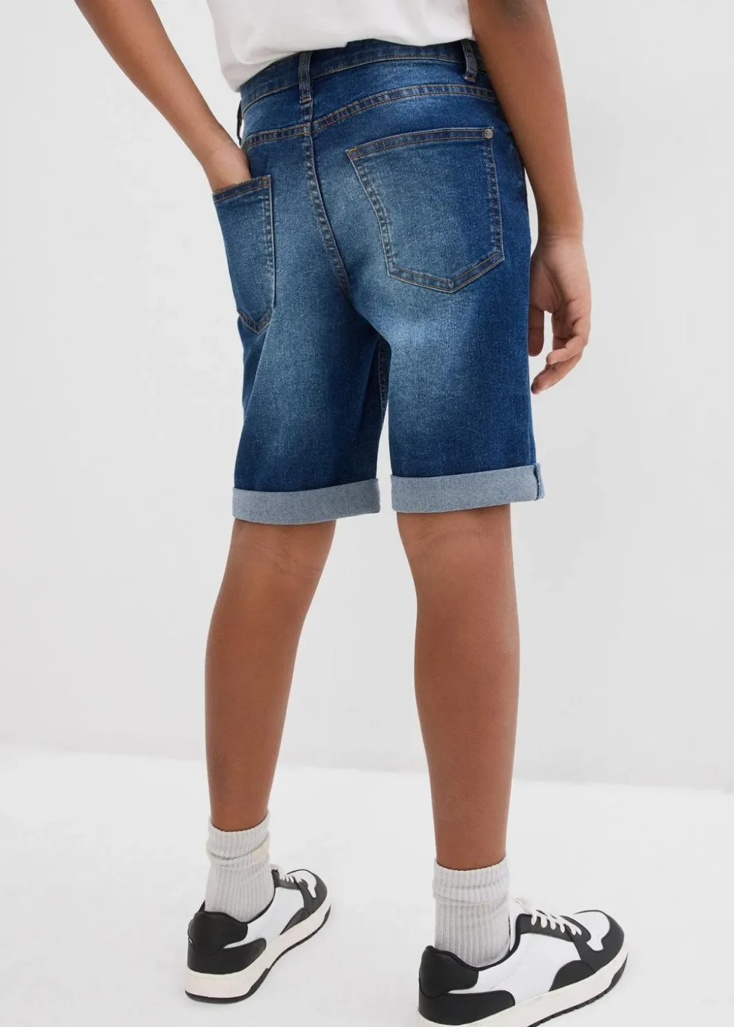Kinder bonprix Jungen 9-16 Jahre·Jeans|Jungen 9-16 Jahre·Shorts|Stretch-Jeans-Bermuda mit verstellbarem Bund, Slim Fit