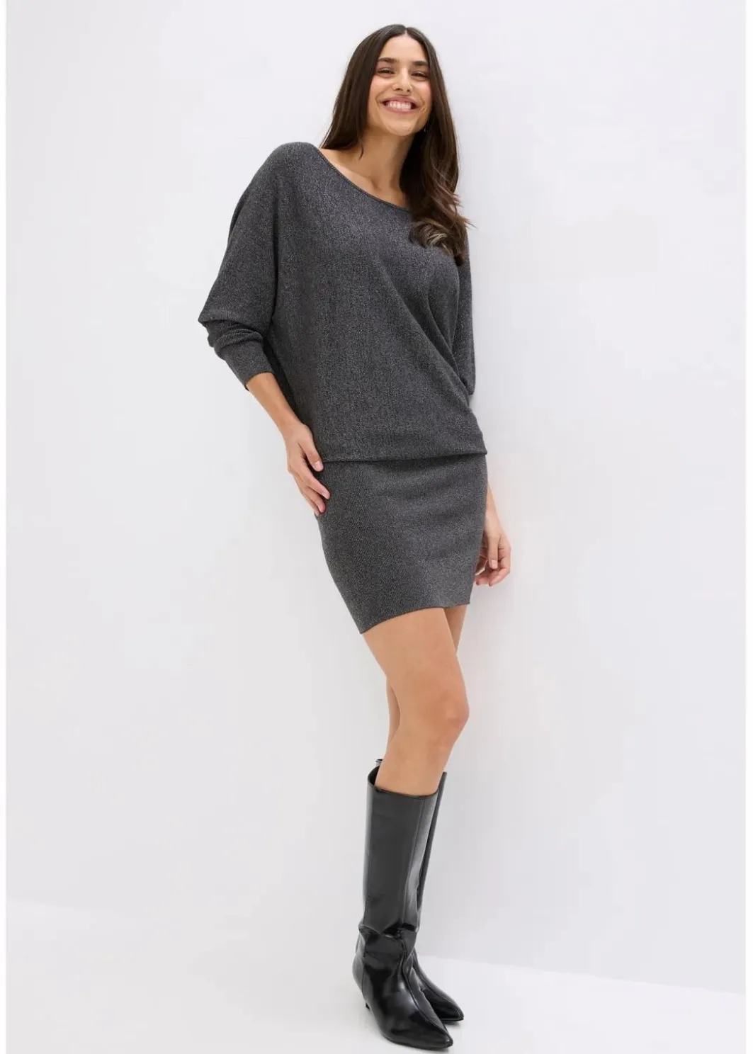 Clearance Strickkleid aus fließendem Viskose-Mix Damen Bekleidung·Umstandsmode|Strickmode