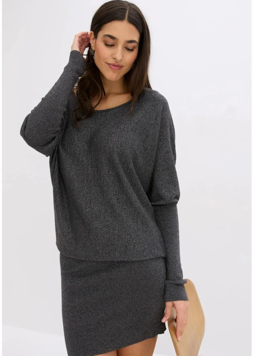 Clearance Strickkleid aus fließendem Viskose-Mix Damen Bekleidung·Umstandsmode|Strickmode