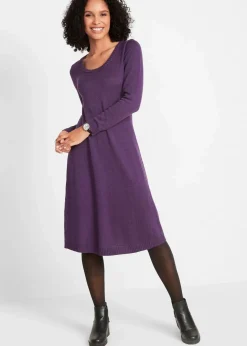 Hot Strickkleid in ausgestellter Form Damen Kleider|Basics