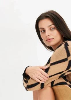New Strickkleid mit Rautenmuster aus Federgarn Damen Bekleidung·Umstandsmode|Strickmode