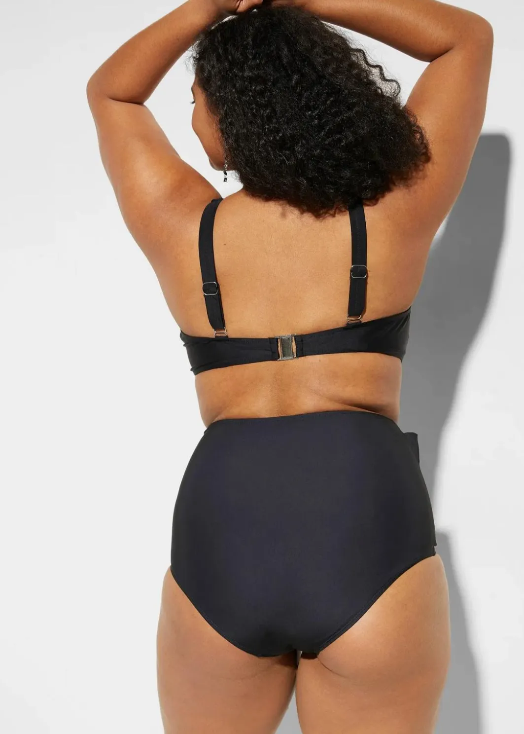 Damen bonprix Nachhaltigere Materialien|Mix & Match|Strong Highwaist Shape-Bikinihose mit Bindeband