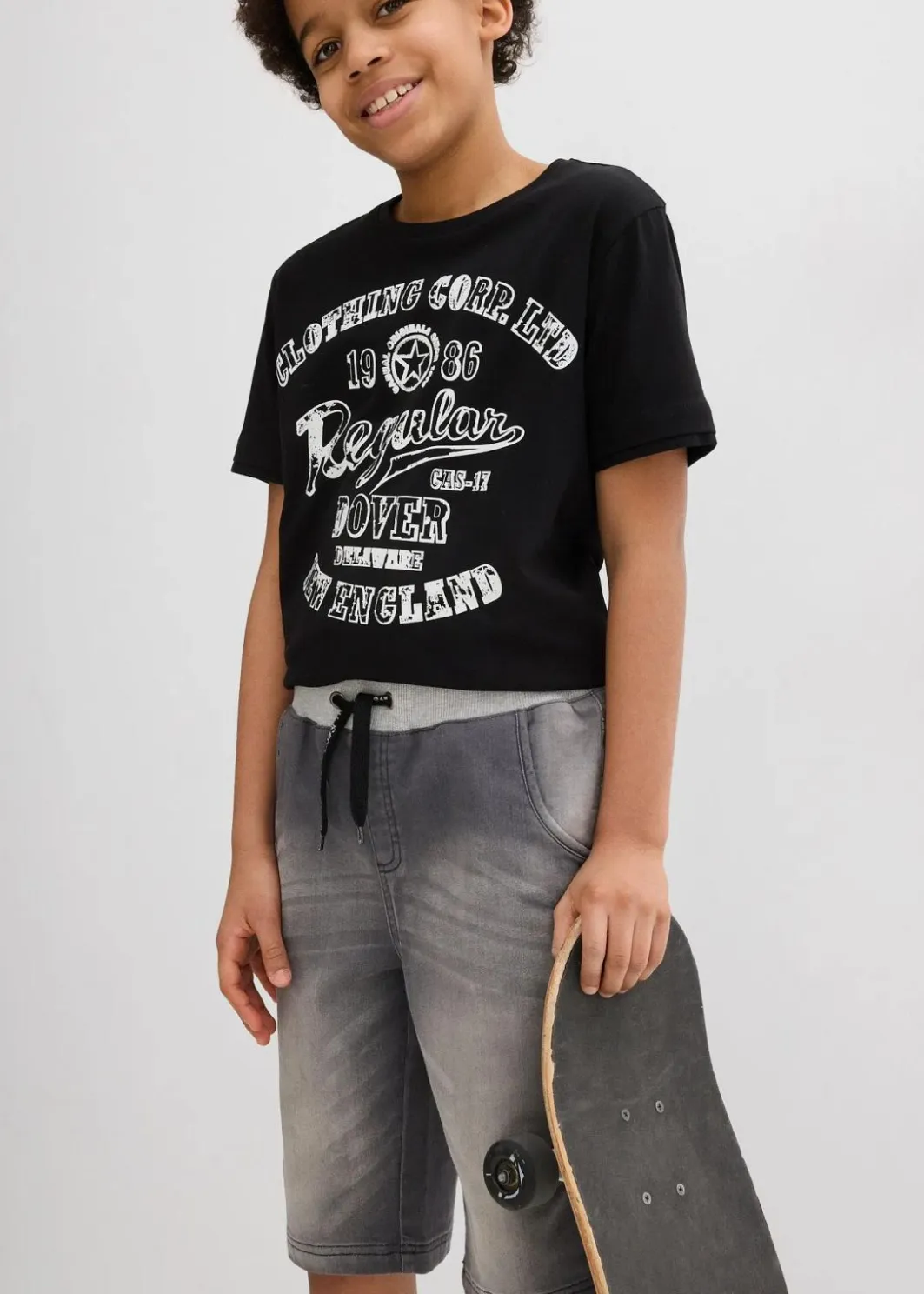 Sale Sweatjeans-Schlupfbermuda, Regular Fit Kinder Jungen 9-16 Jahre·Jeans|Jungen 9-16 Jahre·Shorts