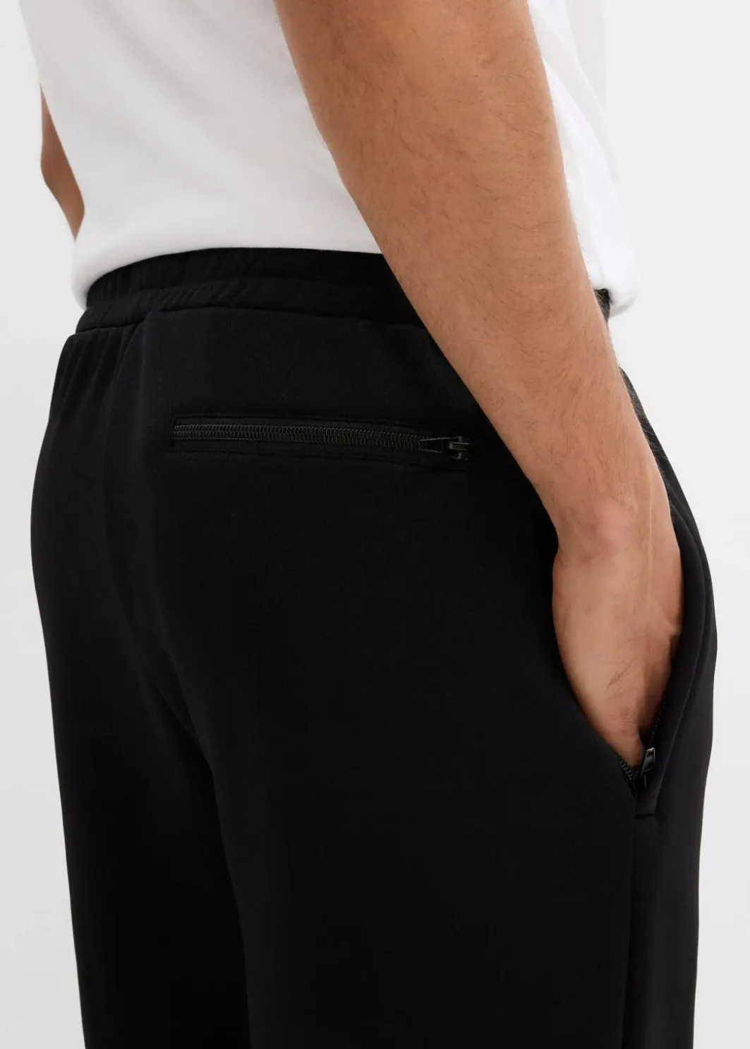 Herren bonprix Große Größen|Basics|Thermo-Jogginghose mit praktischen Reißverschlusstaschen