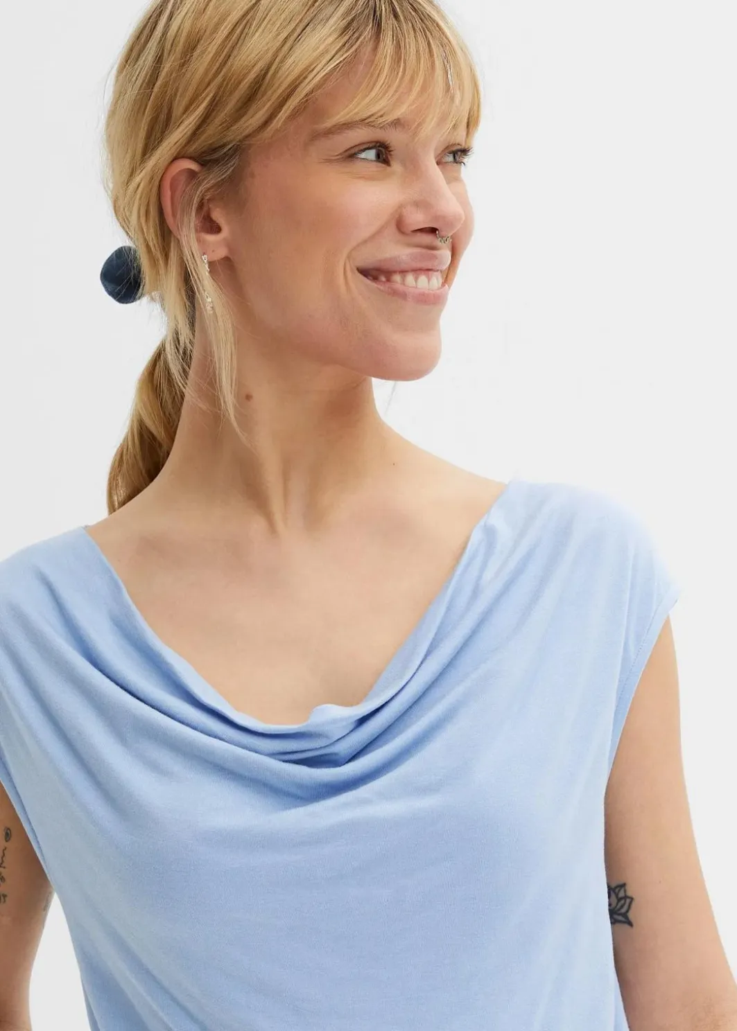 Sale Top aus Viskose-Mix Damen Shirts & Tops|Nachhaltigere Materialien