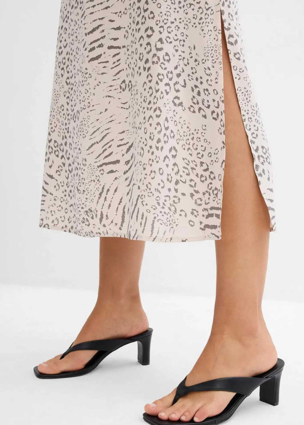 Damen bonprix Kleider|Nachhaltigere Materialien|Trägerkleid aus fließender Viskose
