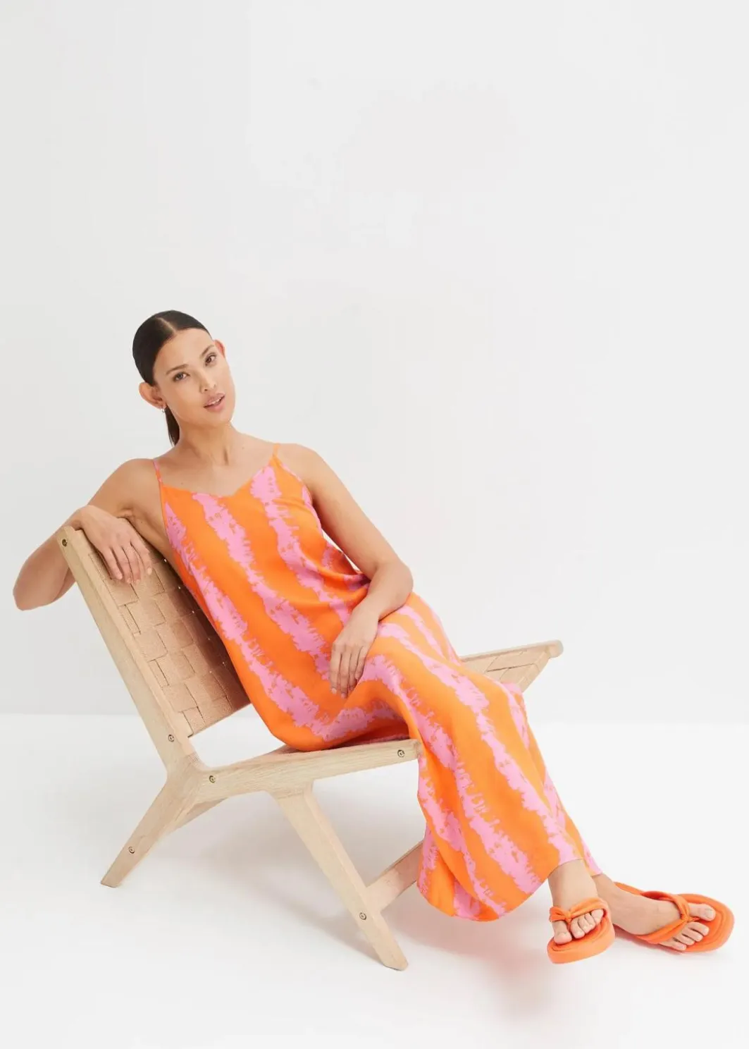 Hot Trägerkleid aus fließender Viskose Damen Bekleidung·Pullover & Strickjacken|Nachhaltigere Materialien