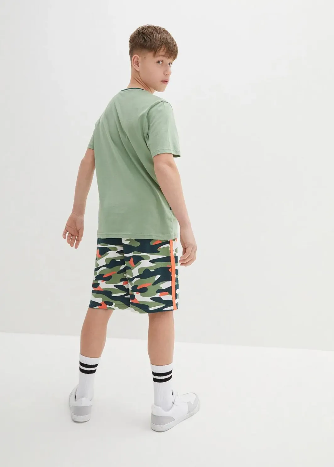 Kinder bonprix Jungen 2-8 Jahre·Shorts|Jungen 2-8 Jahre·Shirts|T-Shirt und kurze Hose aus reiner Baumwolle (2-tlg.Set)