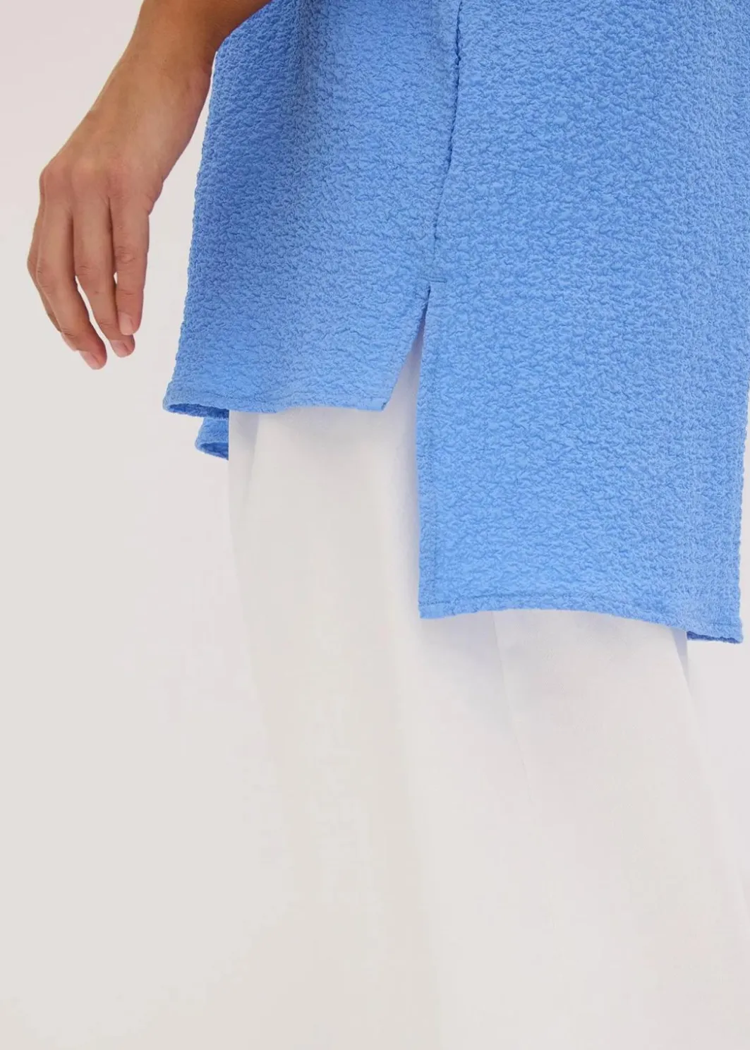 Damen bonprix Bekleidung·Jacken & Mäntel|Blusen & Tuniken|Tunika mit Struktur und Spitzenband