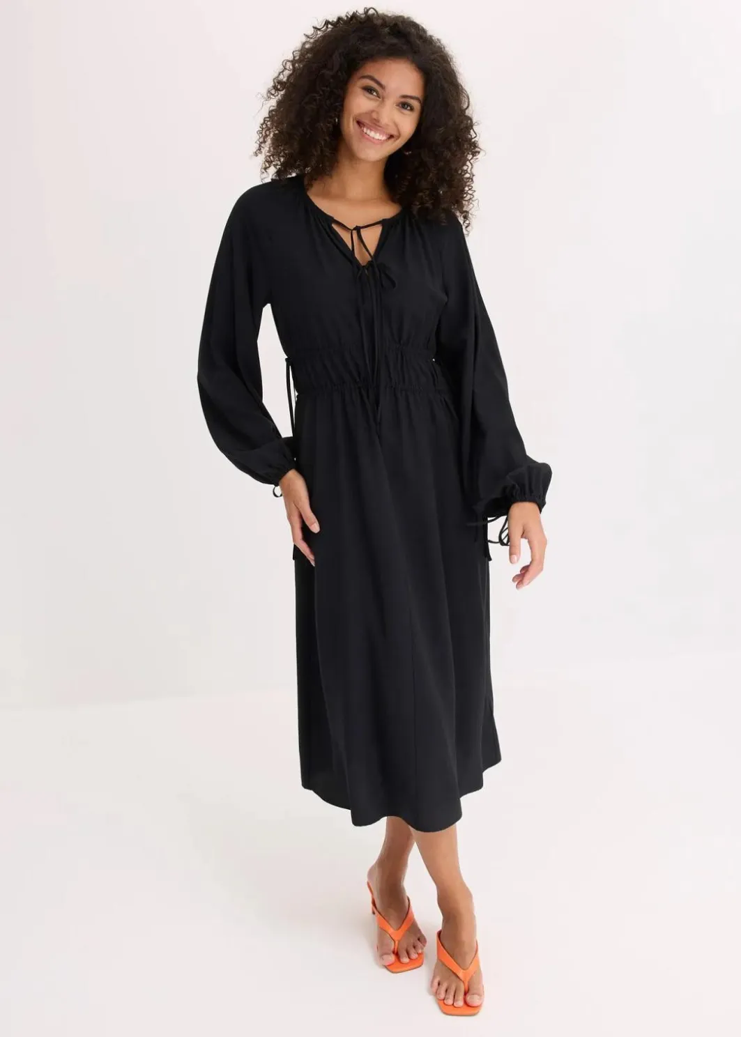 Clearance Tunika-Kleid aus fließendem Viskose-Mix Damen Kleider|Bekleidung·Pullover & Strickjacken